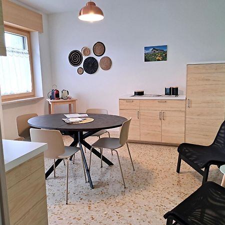 Casa Coletta Lägenhet Bosco Chiesanuova Exteriör bild